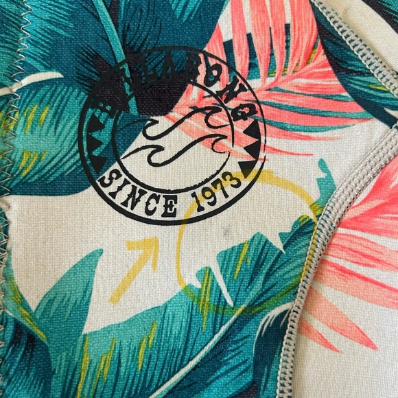 Billabong Green and Pink Leaf Print Bikini - Picture 5 of 9